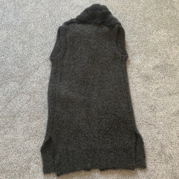 Linda Richards Genuine Rabbit Fur & Knit Vest (XS) Charcoal - Picture 5 of 7